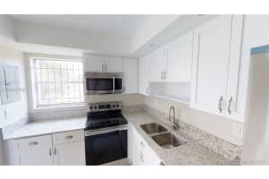9280 Fontainebleau Blvd, Miami, FL 33172, Sold 10/31/17
