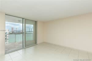 1420 Brickell Bay Dr #1604b, Miami, FL 33131, Sold 03/16/18