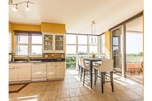 747 Crandon Blvd, Key Biscayne, FL 33149, Sold 06/27/18