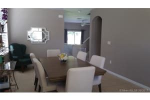 658 SE 31st Ave, Homestead, FL 33033, Sold 12/14/17