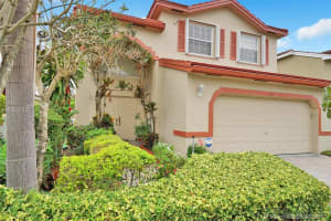 5801 S Sable Cir, Margate, FL 33063, Sold 01/16/18