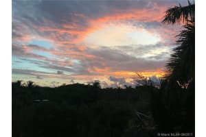 2642 Collins Ave, Miami Beach, FL 33140, Sold 06/28/18