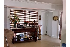 15615 SW 74th Cir Dr, Miami, FL 33193, Sold 11/30/17