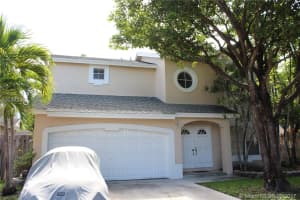 9880 NW 51st Terrace, Doral, FL 33178, Sold 11/06/17