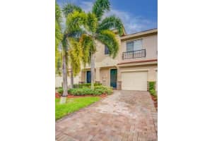 285 Las Brisas Cir, Weston, FL 33326, Sold 01/05/18