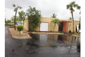 15555 Cairnryan Ct, Miami Lakes, FL 33014, Sold 10/30/17