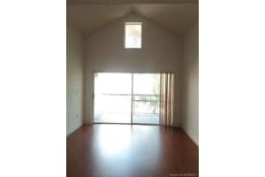 6272 NW 186th St, Hialeah, FL 33015, Sold 11/21/17