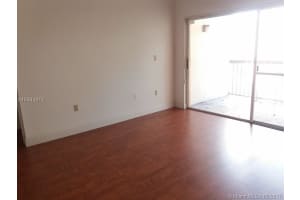 6272 NW 186th St, Hialeah, FL 33015, Sold 11/21/17