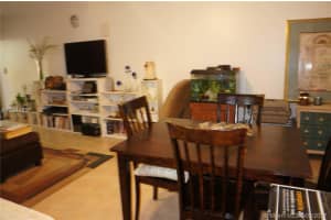 9447 Fontainebleau Blvd, Miami, FL 33172, Sold 11/16/17