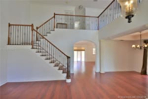 4633 NW 94th Pl, Doral, FL 33178, Sold 05/31/18