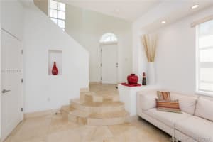 18420 NE 30th Ct, Aventura, FL 33160, Sold 01/16/18