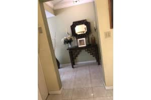 101 Ocean Ln Dr # 309, Key Biscayne, FL 33149, Sold 01/16/18