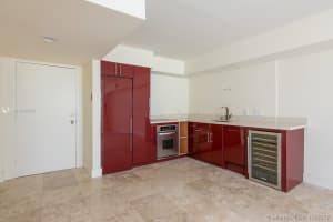 345 Ocean Dr, Miami Beach, FL 33139, Sold 05/04/18