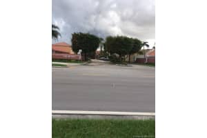 108 NW 85th Ct, Miami, FL 33126, Sold 11/30/17