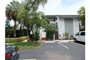 8261 SW 157th Ave, Miami, FL 33193, Sold 10/31/17