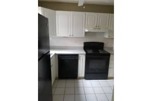 7502 NW 30th Pl, Sunrise, FL 33313, Sold 04/13/18