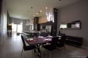 10370 NW 76th Terrace, Doral, FL 33178, Sold 01/30/18
