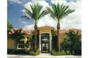 9640 NW 2nd St, Pembroke Pines, FL 33024, Sold 12/20/17