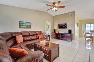 10393 SW 209th Ln, Cutler Bay, FL 33189, Sold 12/22/17