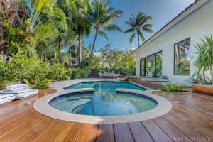 295 S Hibiscus Dr, Miami Beach, FL 33139, Sold 04/06/18