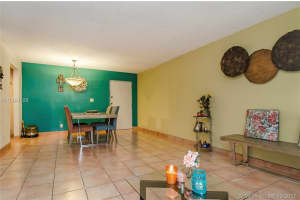 8511 NW 8th St, Miami, FL 33126, Sold 04/05/18