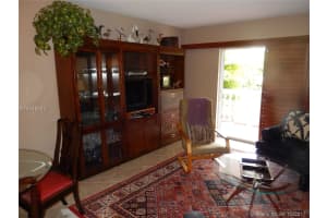 1831 NE 38th St, Fort Lauderdale, FL 33308, Sold 01/02/18