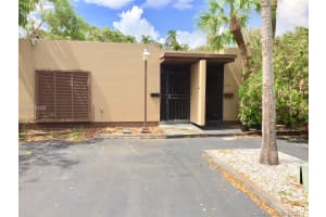 6741 Kingsmoor Way, Miami Lakes, FL 33014, Sold 11/22/17