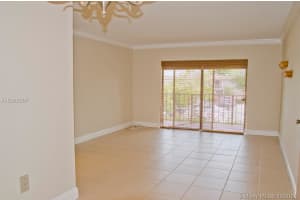 10423 N Kendall Dr APT C208, Miami, FL 33176, Sold 10/23/17