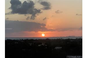 600 Grapetree Dr APT 10GN, Key Biscayne, FL 33149, Sold 02/02/18