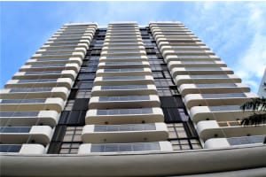 5757 Collins Ave # 305, Miami Beach, FL 33140, Sold 02/09/18