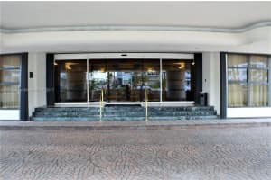 5757 Collins Ave # 305, Miami Beach, FL 33140, Sold 02/09/18
