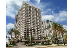 5757 Collins Ave # 305, Miami Beach, FL 33140, Sold 02/09/18