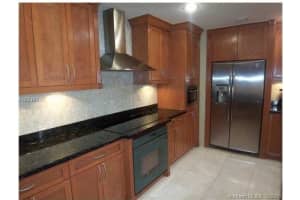 5240 NW 107th Path, Doral, FL 33178, Sold 12/07/17