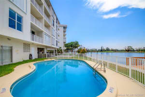 9270 W Bay Harbor Dr #4g, Bay Harbor Islands, FL 33154, Sold 02/16/18