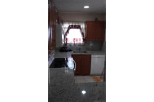 318 NW 114th Ave, Miami, FL 33172, Sold 02/20/18