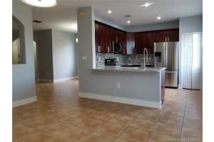 16570 SW 70th St, Miami, FL 33193, Sold 11/01/17