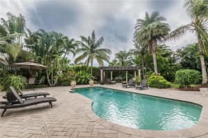 226 Egret Ct, Weston, FL 33327, Sold 03/30/18