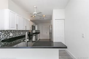 12645 SW 7th Pl, Davie, FL 33325, Sold 12/21/17