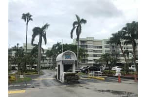 16558 NE 26th Ave #4h, North Miami Beach, FL 33160, Sold 02/12/18