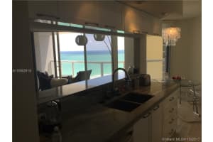 16425 Collins Ave, Sunny Isles Beach, FL 33160, Sold 03/19/18