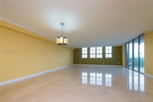 821 N Riverside Dr, Pompano Beach, FL 33062, Sold 11/27/17