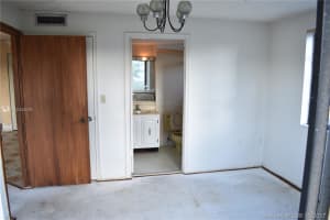 6725 Harding Ave, Miami Beach, FL 33141, Sold 01/19/18