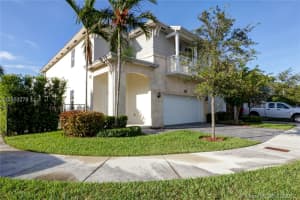 10400 NW 69th Terrace, Doral, FL 33178, Sold 12/18/17