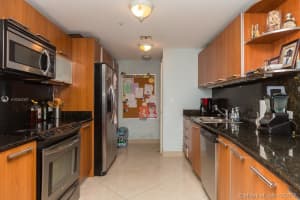 3000 NE 188th St, Miami, FL 33180, Sold 12/26/17