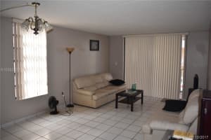 9688 Fontainebleau Blvd, Miami, FL 33172, Sold 02/26/18