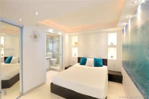 401 Ocean Dr, Miami Beach, FL 33139, Sold 03/01/18