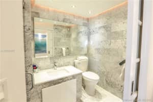 401 Ocean Dr, Miami Beach, FL 33139, Sold 03/01/18