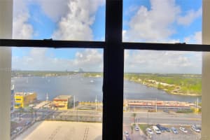 322 Buchanan St, Hollywood, FL 33019, Sold 11/08/18