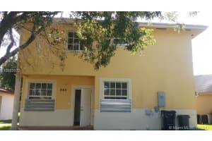 965 SW 8th Pl, Homestead, FL 33034, Sold 12/05/17