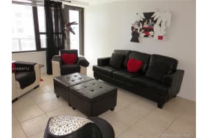 5225 Collins Ave, Miami, FL 33140, Sold 02/26/18
